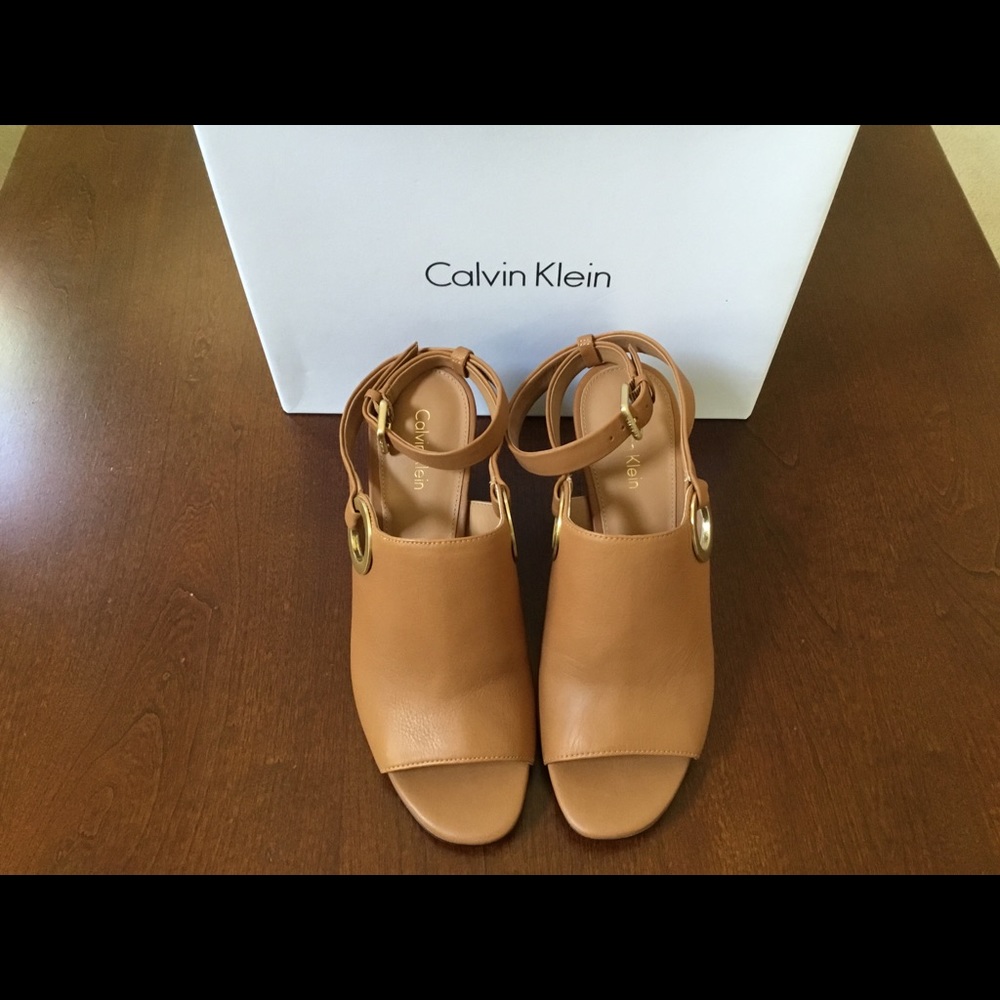 Calvin Klein Adria Sandal (NWOT)